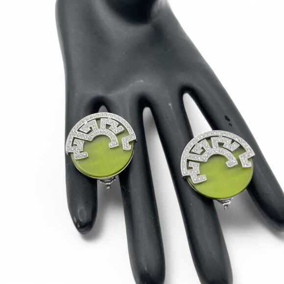 Vintage BUTLER 5th Ave Jade Glass & Pave Rhinestone Silver Tone Clip on Earrings - Picture 5 of 10